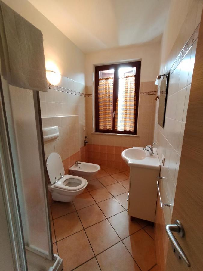 Ferienwohnung Borgo Antico San Felice del Benaco Exterior foto