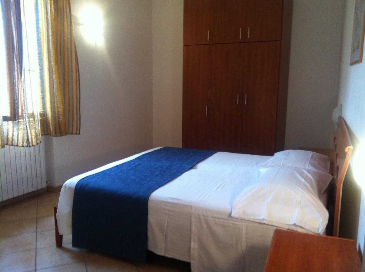 Ferienwohnung Borgo Antico San Felice del Benaco Exterior foto